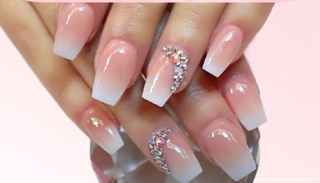 unhas de gel com aparência natural